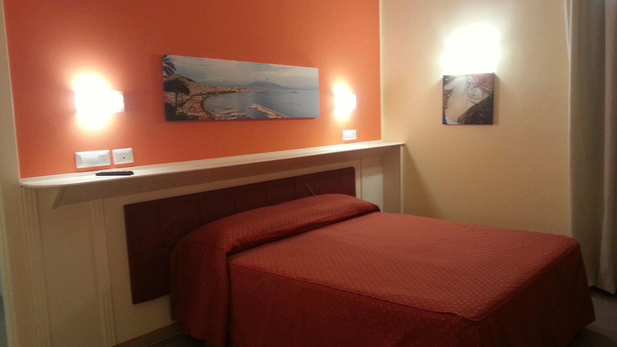 Capodichino International Hotel Napoli Cameră foto